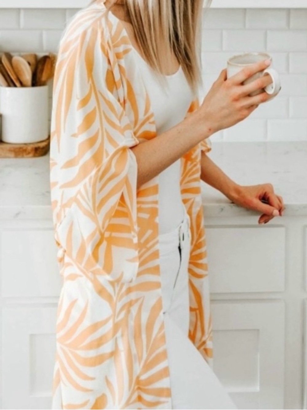 Women’s Yellow Leaf-Print Wrap Robe with Waist Tie 🌴